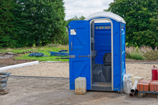 Best Portable Restroom Setup and Delivery  in Bellevue, IA
